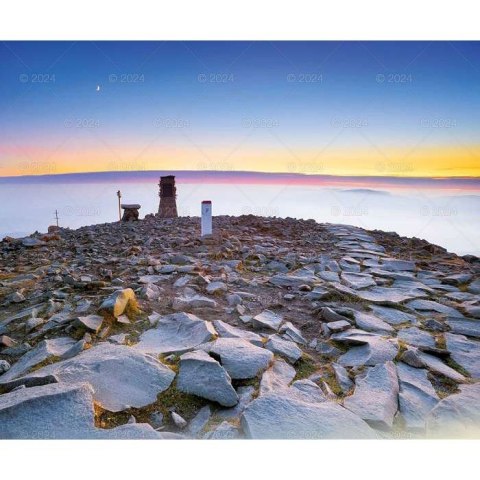 Kalendarz ścienny MAGICZNA POLSKA 13-planszowe 2024 320mm x 470mm Lucrum (RW02)