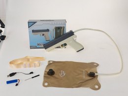 Pistolet na wodę z plecakiem Adar (618169)
