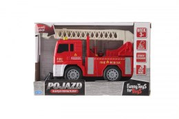 Samochód strażacki na napęd Artyk (142956)